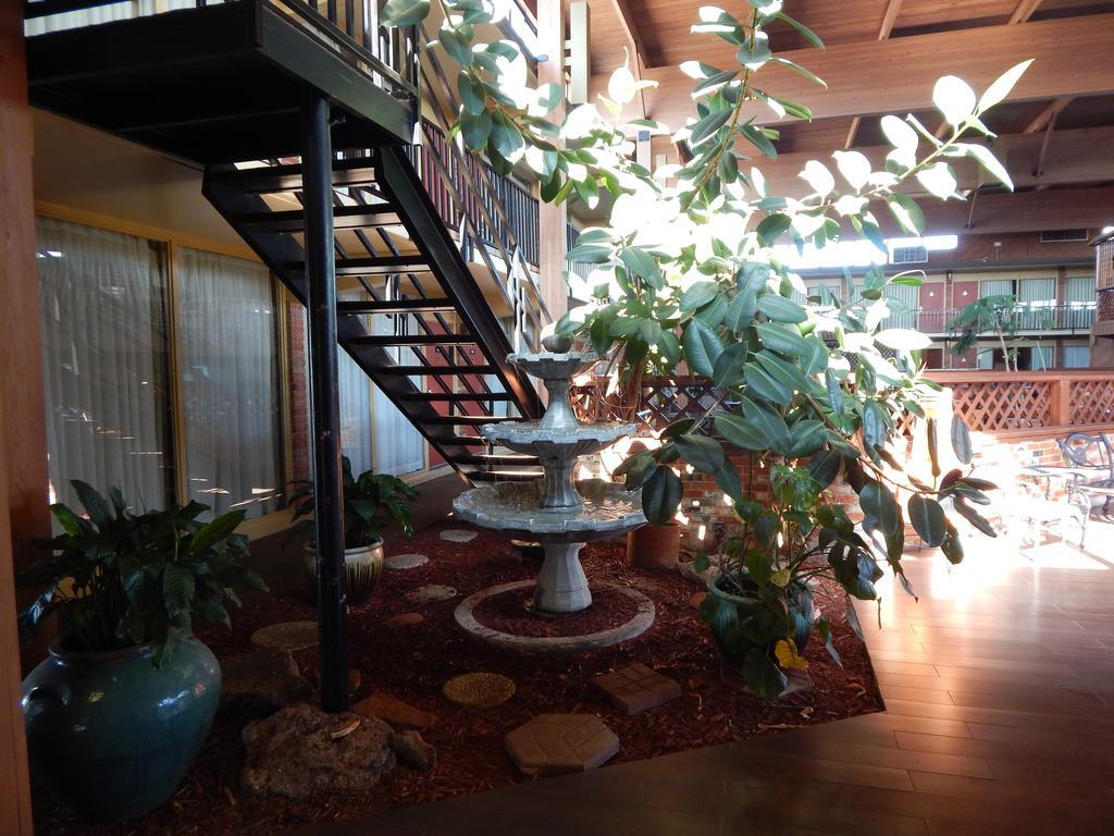 Quality Inn Chickasha Exterior photo