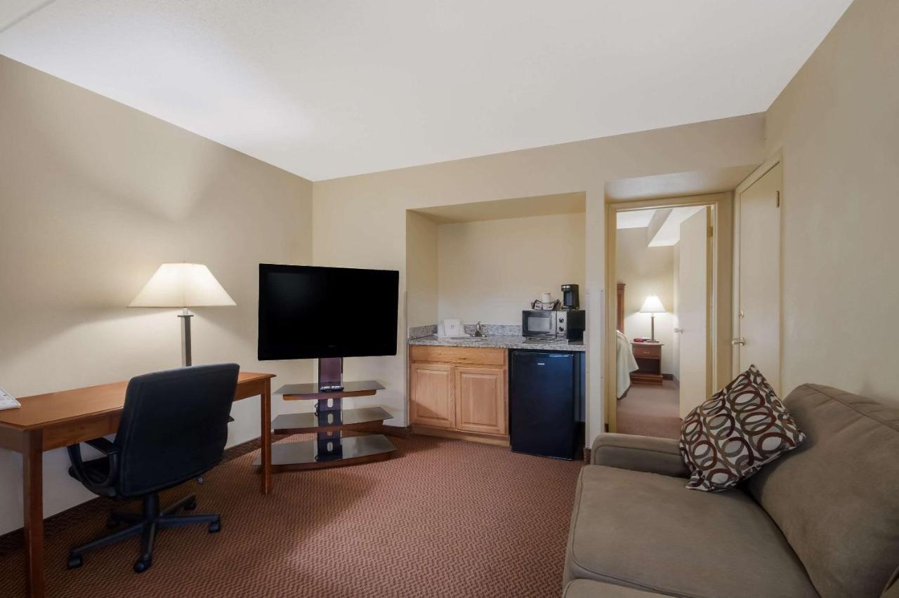 Quality Inn Chickasha Exterior photo