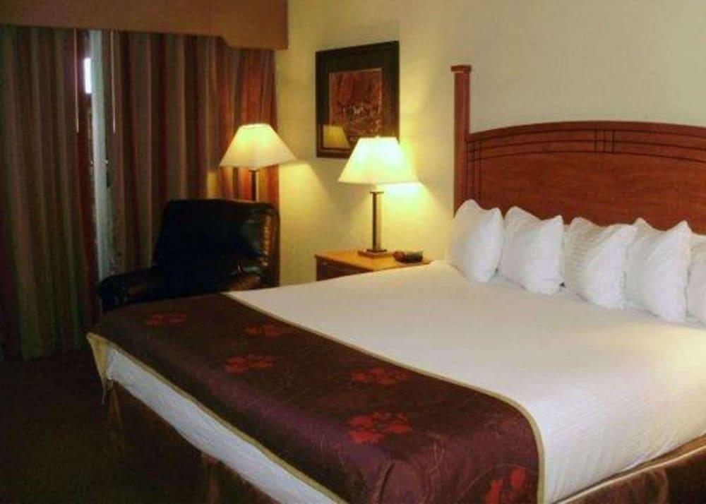Quality Inn Chickasha Exterior photo