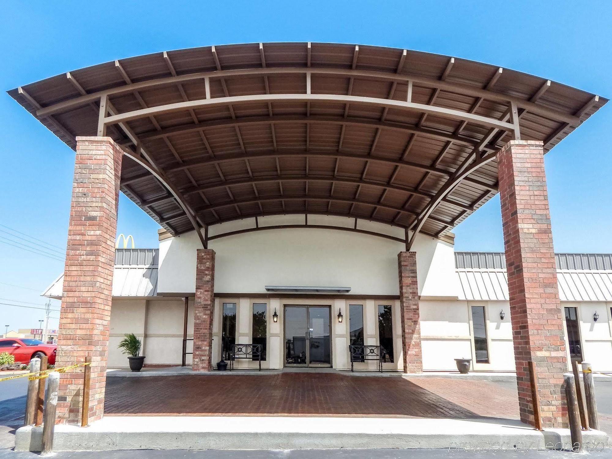 Quality Inn Chickasha Exterior photo