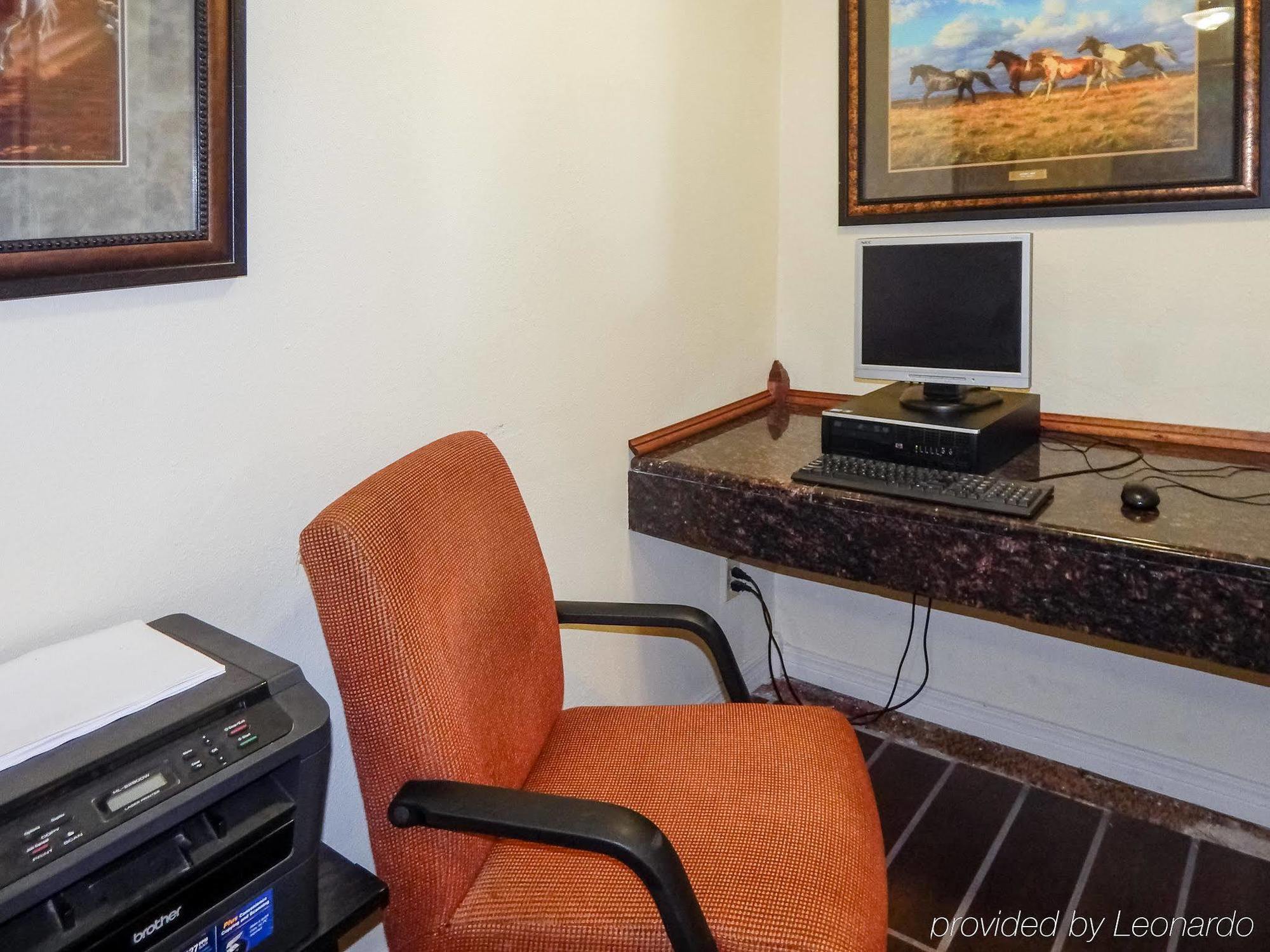 Quality Inn Chickasha Exterior photo